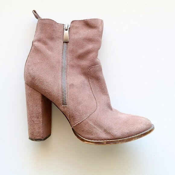 Steve Madden Roooler Beige Suede Leather Block Heel Ankle Boots / Booties Size 7 - Picture 9 of 15